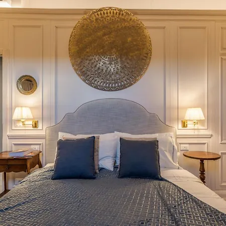 아파트 Residenza Di Lucia, Splendido Attico Di Pregio Con Terrazza In Centro Citta *