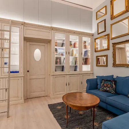 Residenza Di Lucia, Splendido Attico Di Pregio Con Terrazza In Centro Citta 아파트